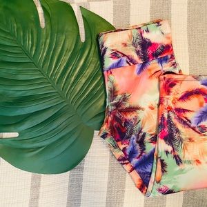 Onezie Capri leggings